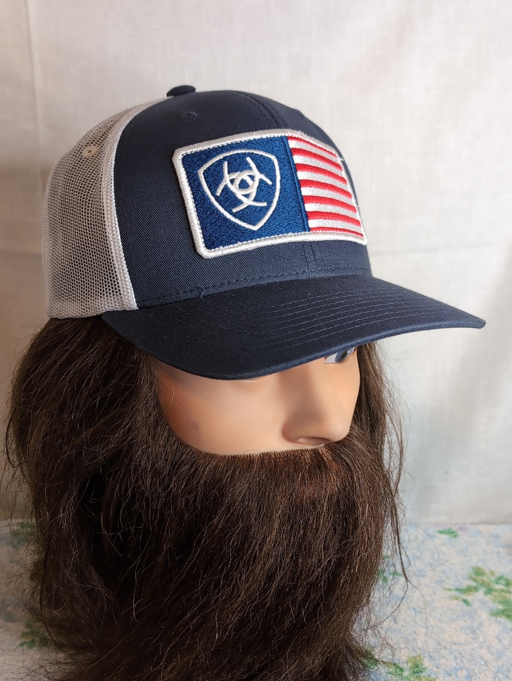 Ariat 🇺🇲 Trucker Hat osfm